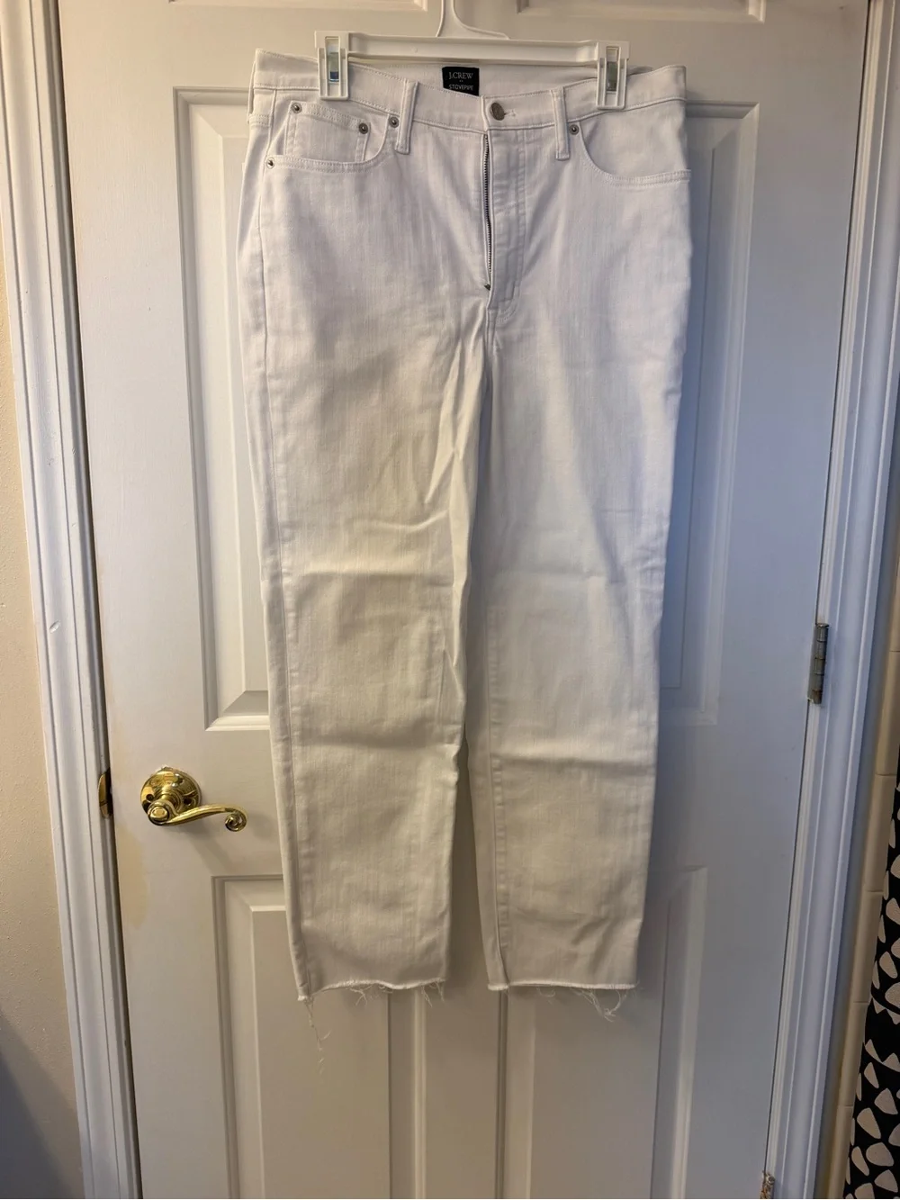 J. Crew White Straight-Leg Stovepipe size 30 Jeans with Frayed Hem